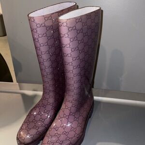 Gucci Purple GG Logo Rain Boots